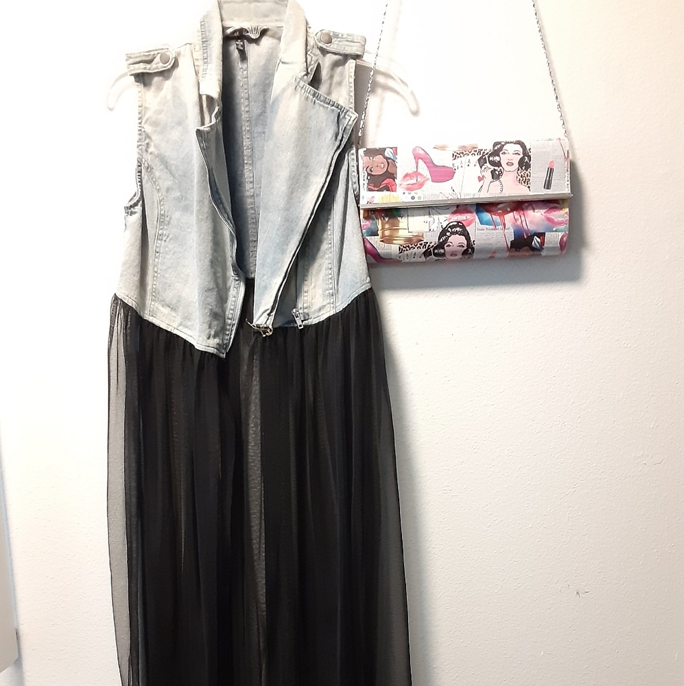 LAST KISS. Jean Tulle Vest